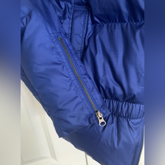 Levi’s bright blue puffer coat size Medium - Picture 6 of 11